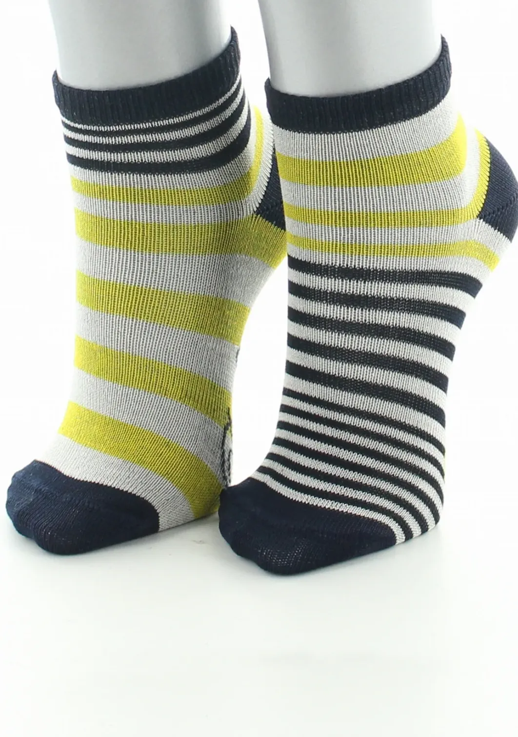 Clearance Berthe Aux Grands Pieds Chaussettes bébé coton fil d'Ecosse rayures marine, jaune et ivoire