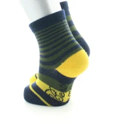 Hot Berthe Aux Grands Pieds Chaussettes bébé laine peignée rayures asymétriques bleu marine, kaki et jaune