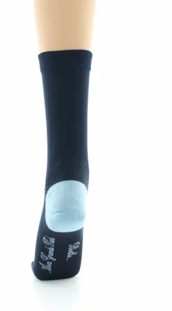Outlet Berthe Aux Grands Pieds Chaussettes en soie marine-ciel