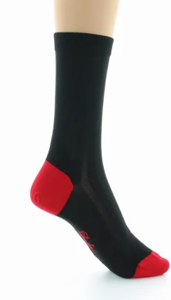 Outlet Berthe Aux Grands Pieds Chaussettes en soie noire