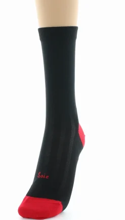 Outlet Berthe Aux Grands Pieds Chaussettes en soie noire