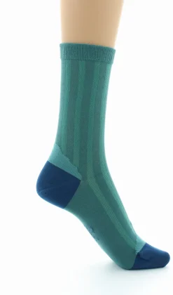 Hot Berthe Aux Grands Pieds Chaussettes en Soie Turquoise - Talon et pointe Bleu Indigo