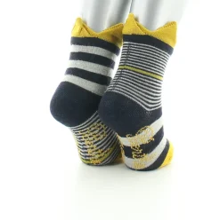 Fashion Berthe Aux Grands Pieds Chaussettes enfant laine peignée couronne jaune