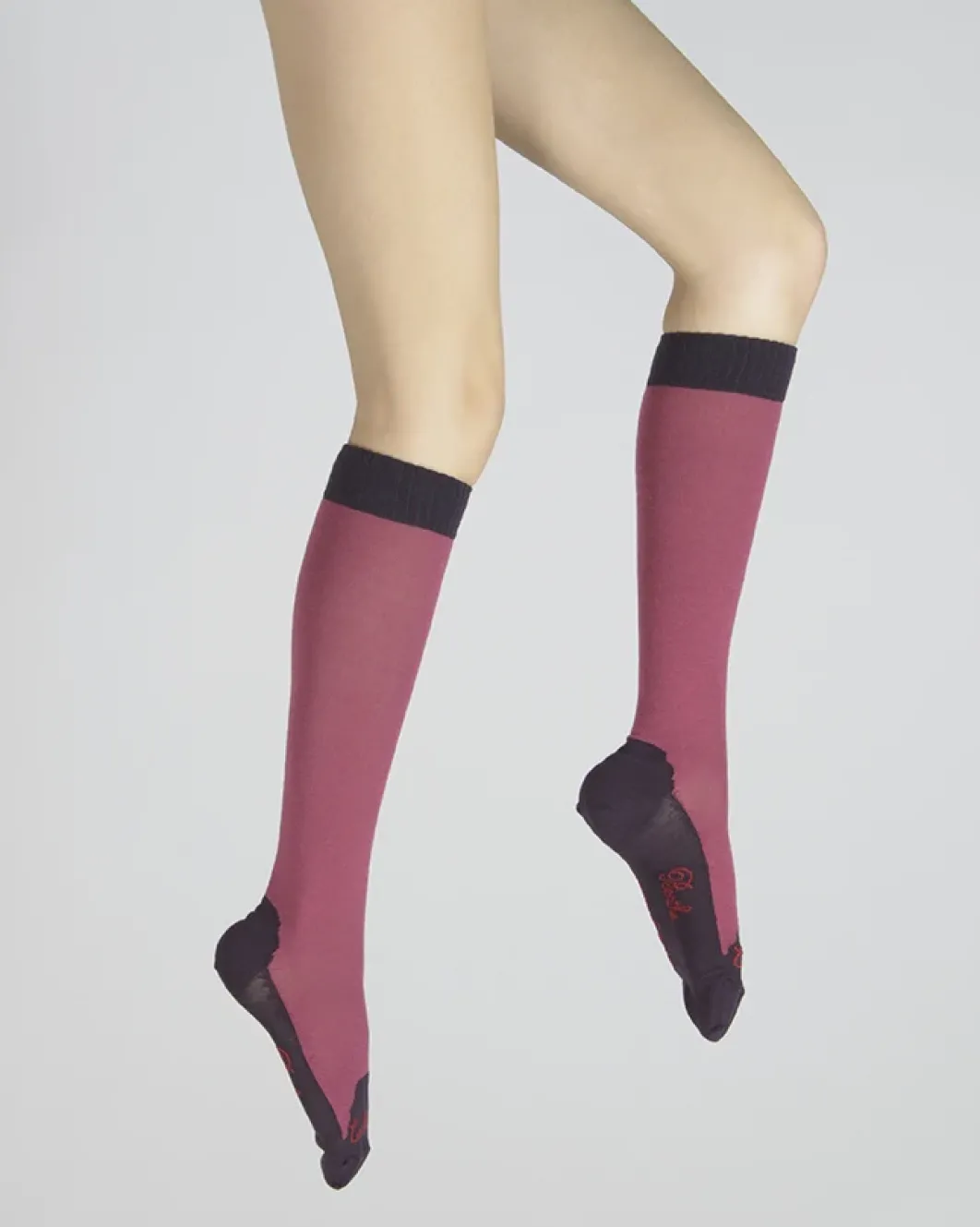 Discount Berthe Aux Grands Pieds Chaussettes hautes cachemire rose