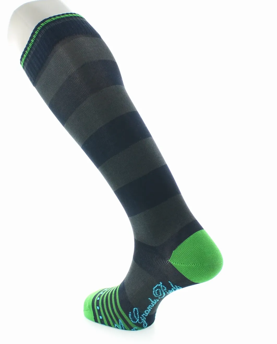 Fashion Berthe Aux Grands Pieds Chaussettes Hautes Grosses Rayures Marine Et Gris