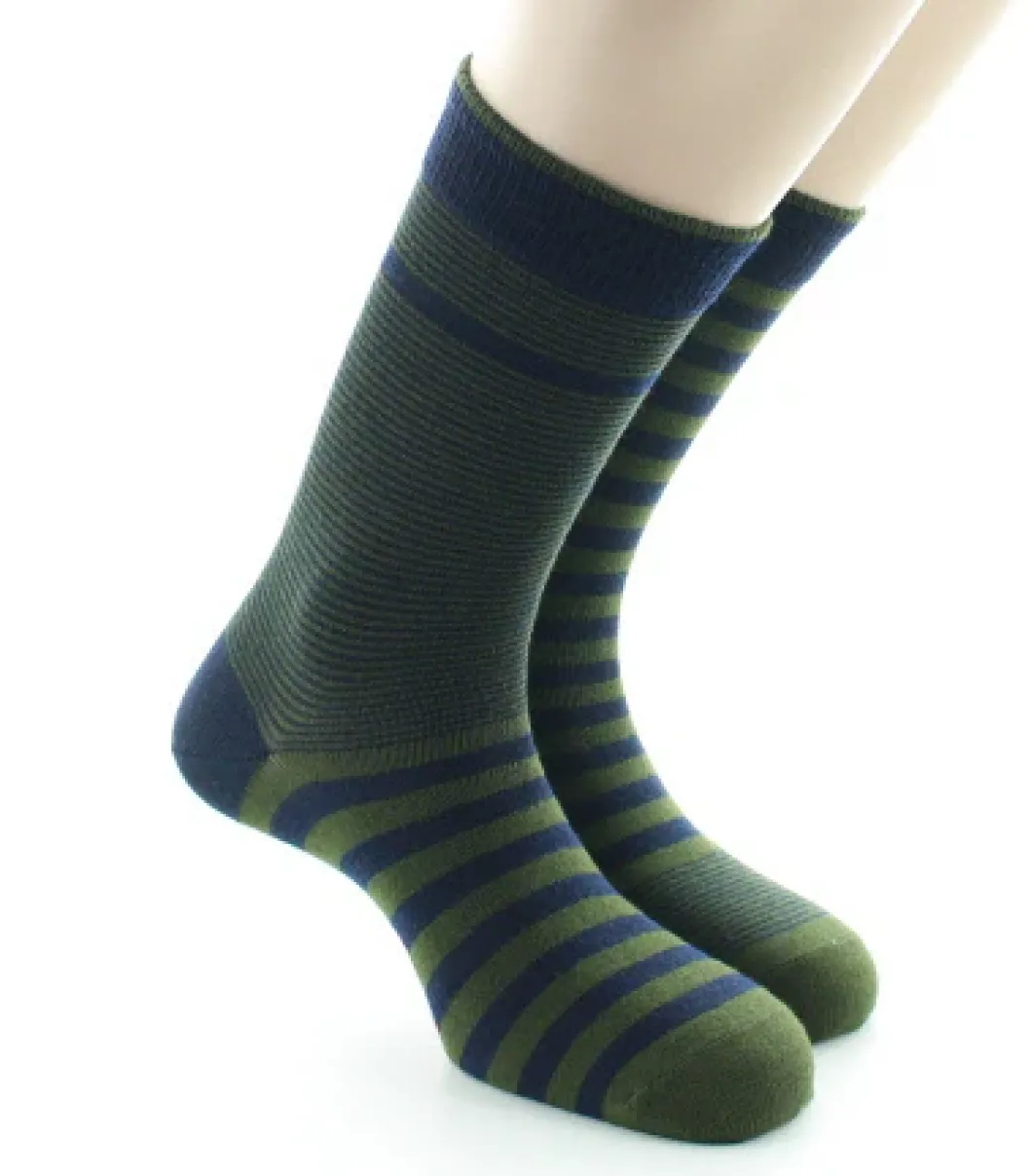 Best Berthe Aux Grands Pieds Chaussettes homme coton rayures asymétriques bleu marine et kaki