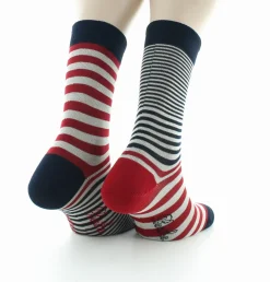 New Berthe Aux Grands Pieds Chaussettes homme fil d'Ecosse rayures asymétrique marine rouge