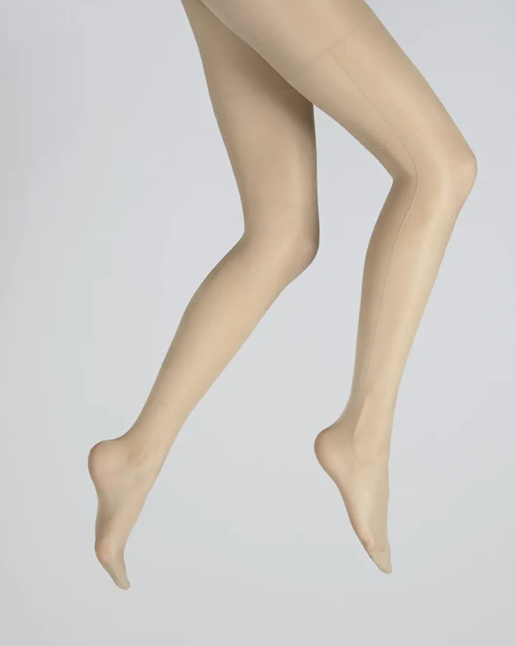 Hot Berthe Aux Grands Pieds Collants Fantaisie couleur peau