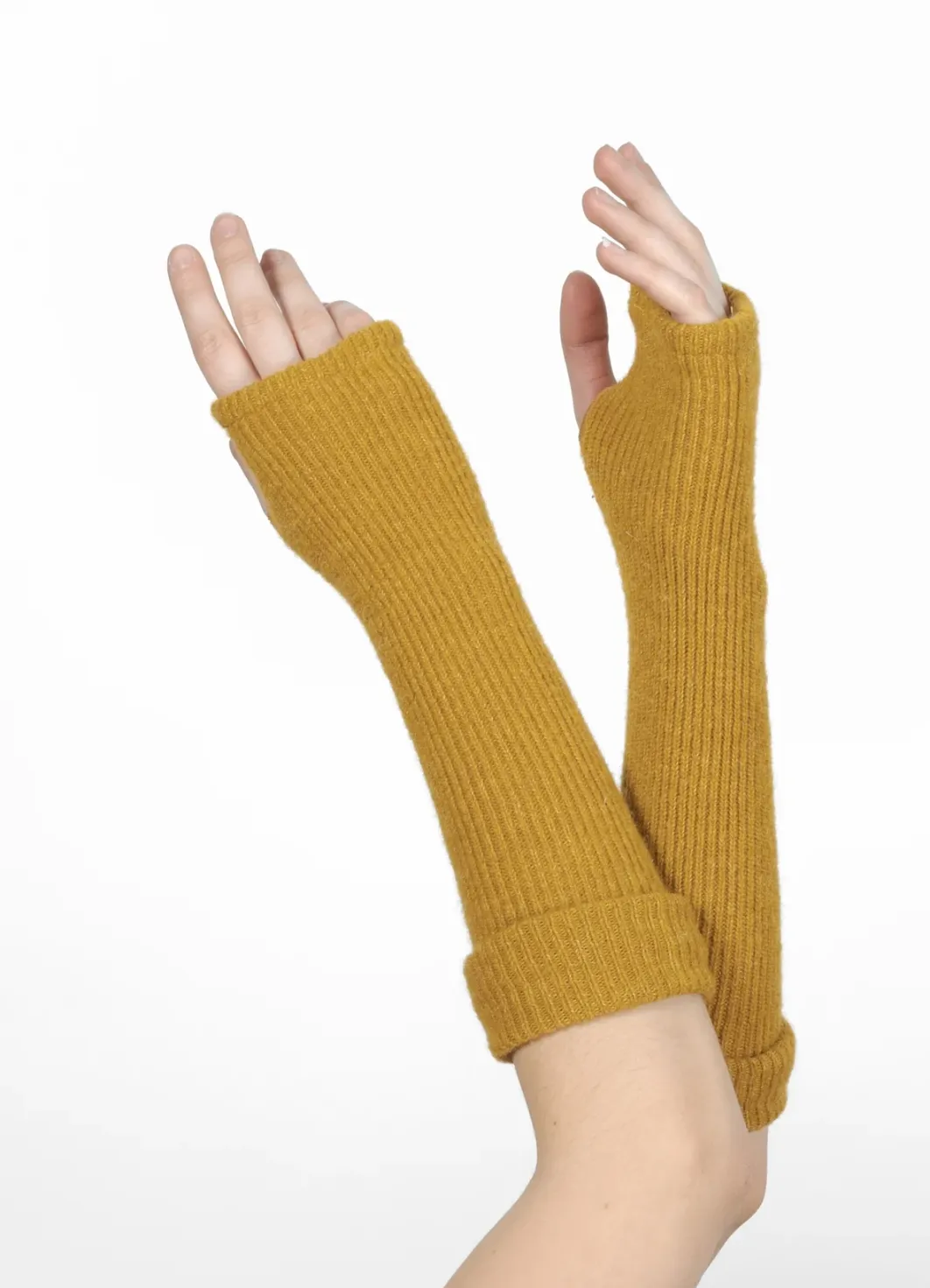 Sale Berthe Aux Grands Pieds Mitaines en mohair Safran