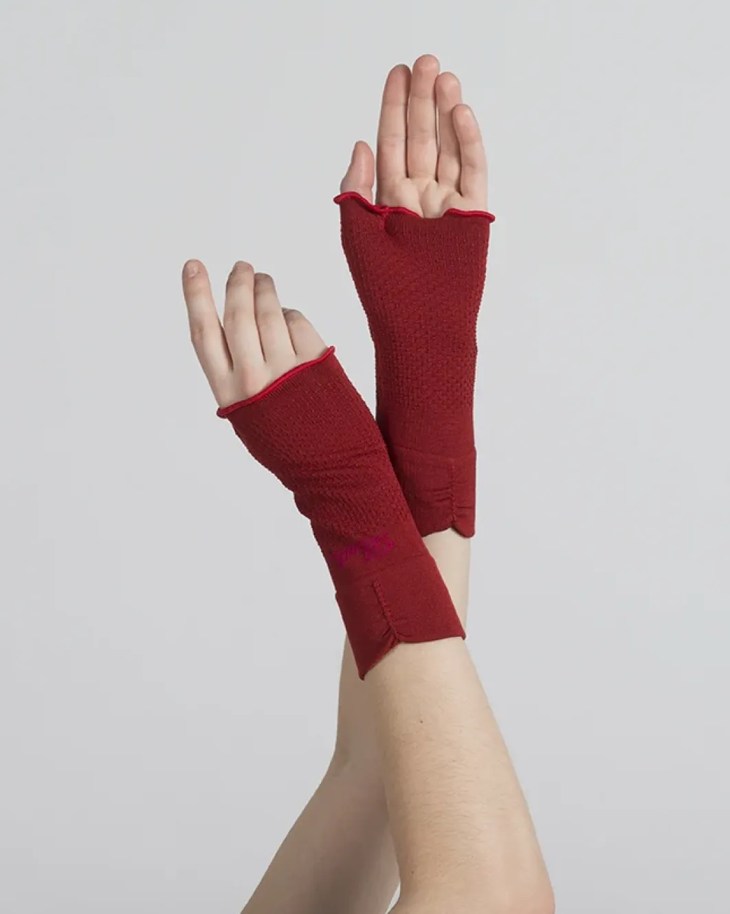 Online Berthe Aux Grands Pieds Mitaines en soie Rouge