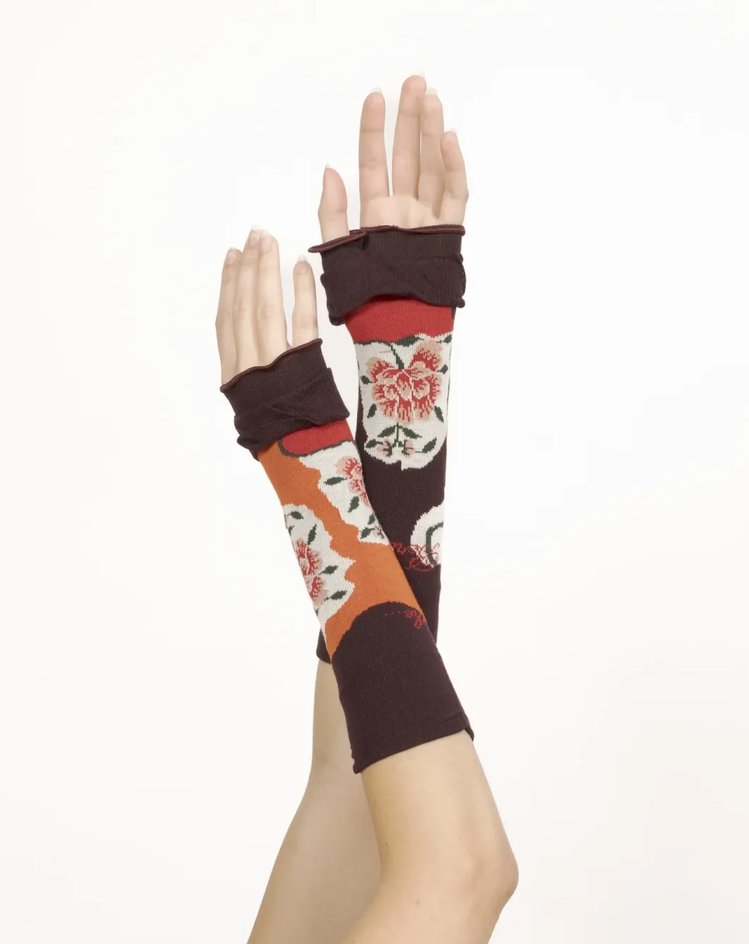 Clearance Berthe Aux Grands Pieds Mitaines femme coton fleurs sur fond orange et bordeaux