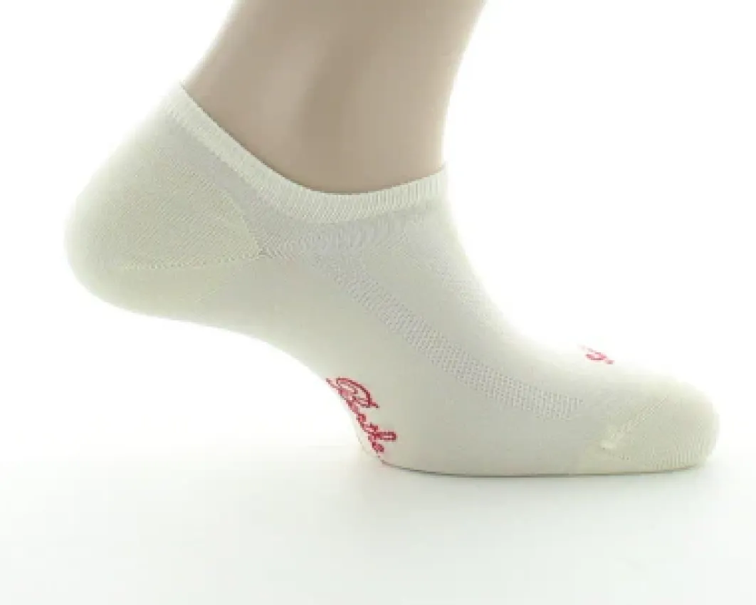 New Berthe Aux Grands Pieds Socquettes Homme en soie et sans couture Ecru